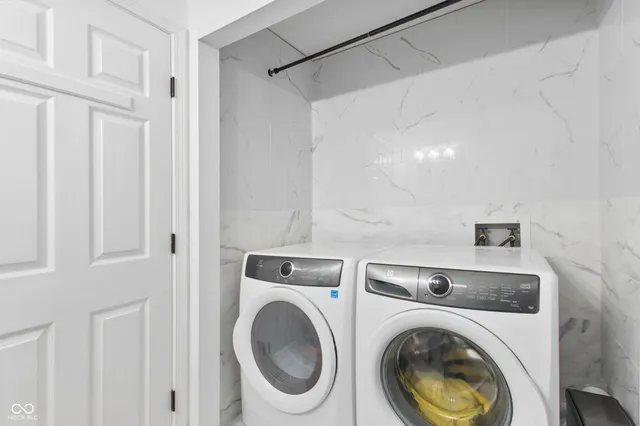 $282,000 | 6614 Discovery Drive South, Indianapolis, IN 46250