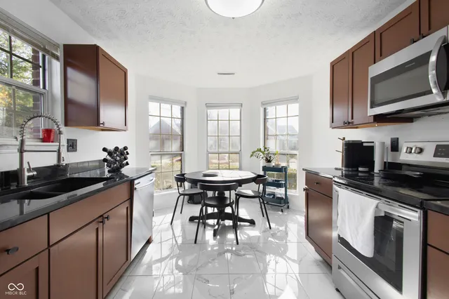 $282,000 | 6614 Discovery Drive South, Indianapolis, IN 46250