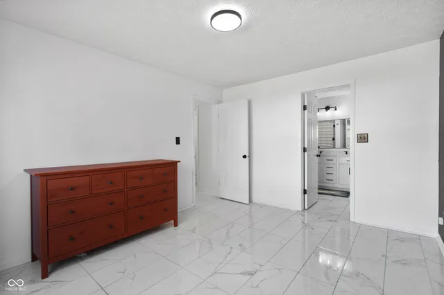 $282,000 | 6614 Discovery Drive South, Indianapolis, IN 46250