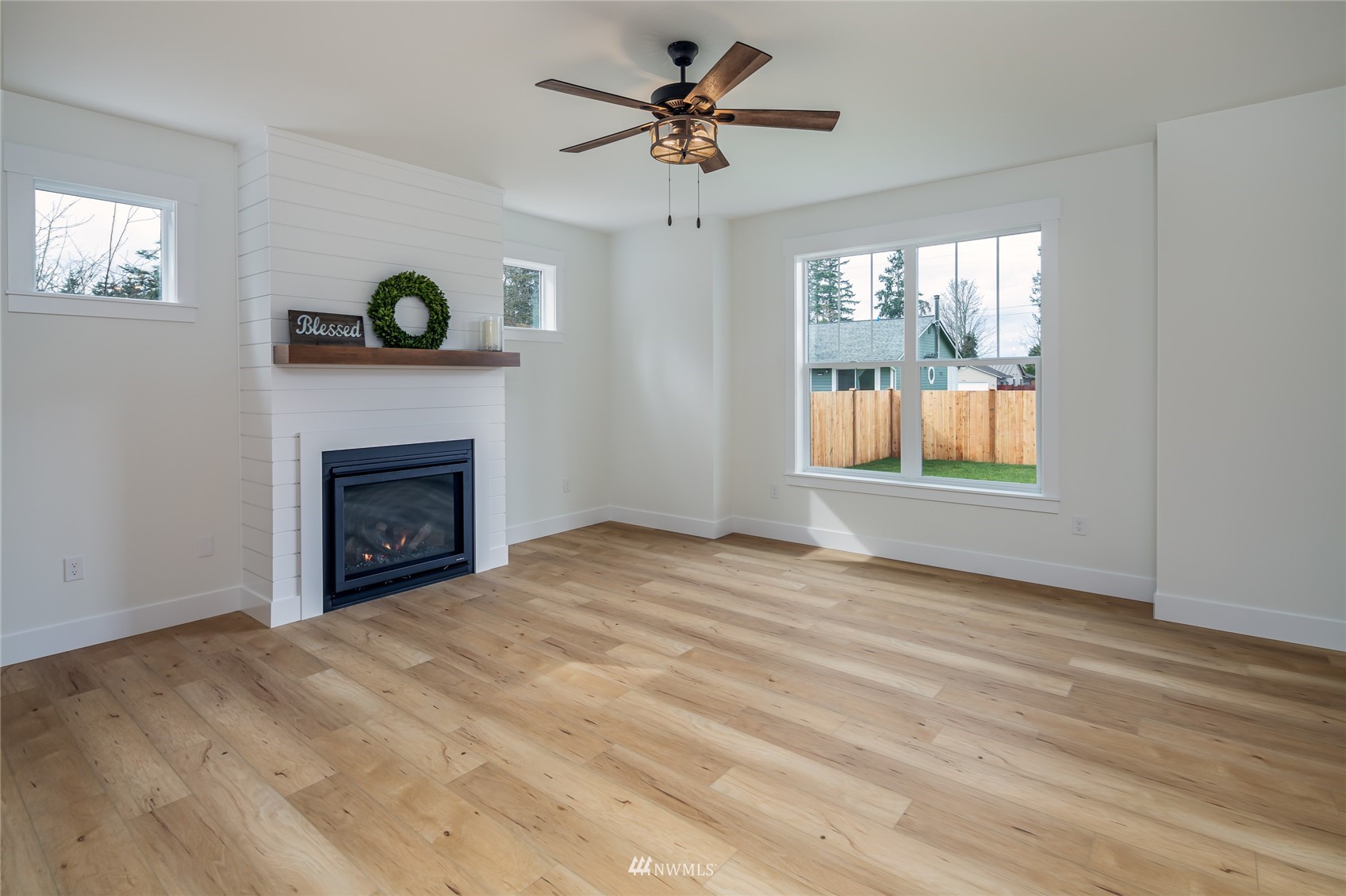 2284 South 19th Street Mount Vernon, WA 98274 - Photo 22 of 29 a view of empty room with window and fireplace