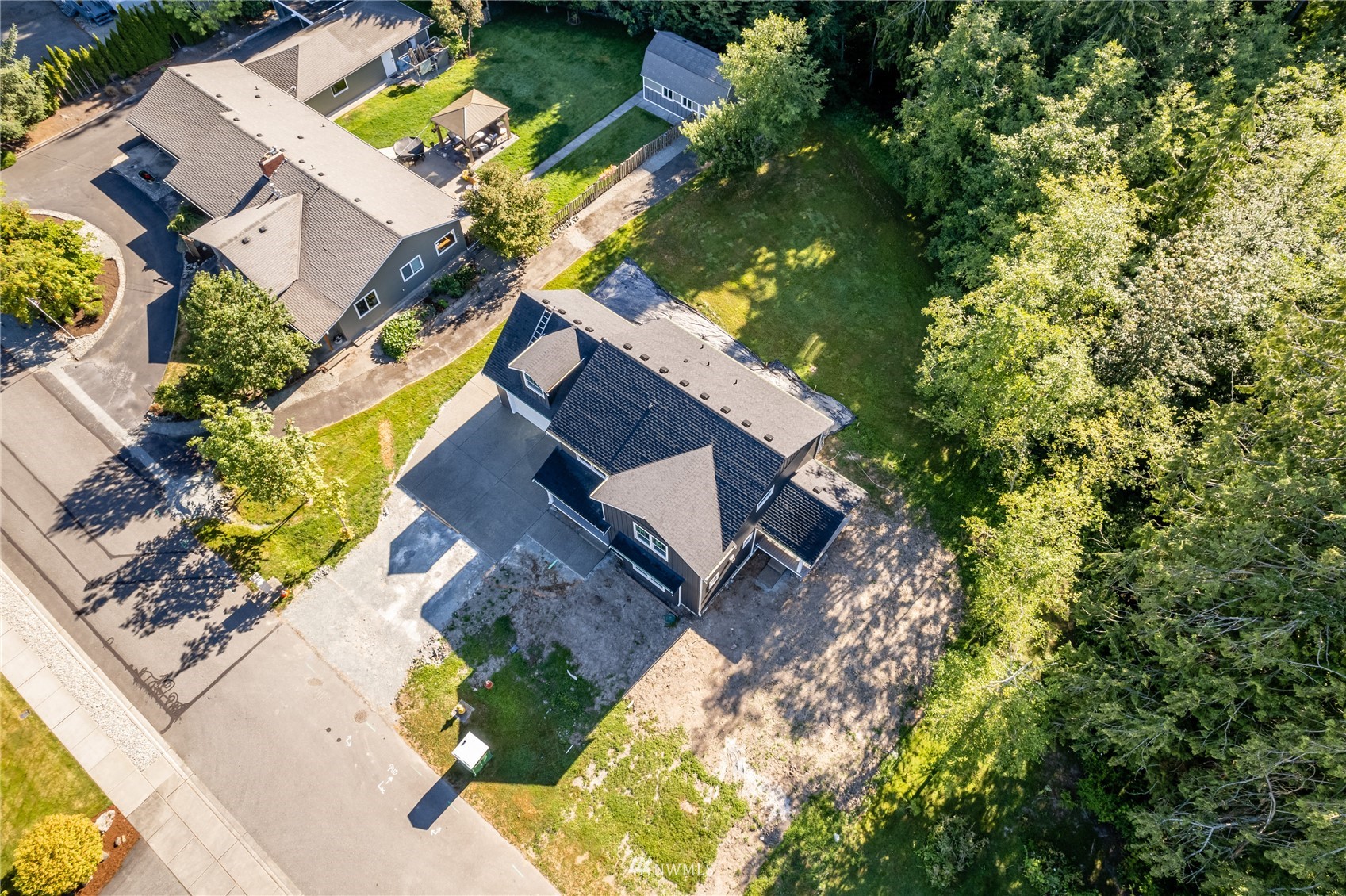 2284 South 19th Street Mount Vernon, WA 98274 - Photo 4 of 29 an aerial view of a house with a yard