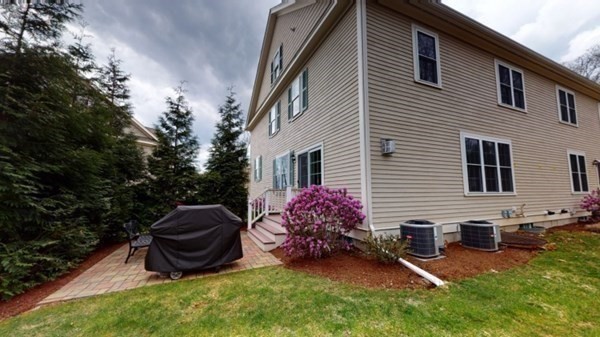 6 Robinson Road, Unit 7 Lexington, MA 02420 - Photo 18 of 20