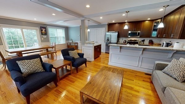 6 Robinson Road, Unit 7 Lexington, MA 02420 - Photo 3 of 20