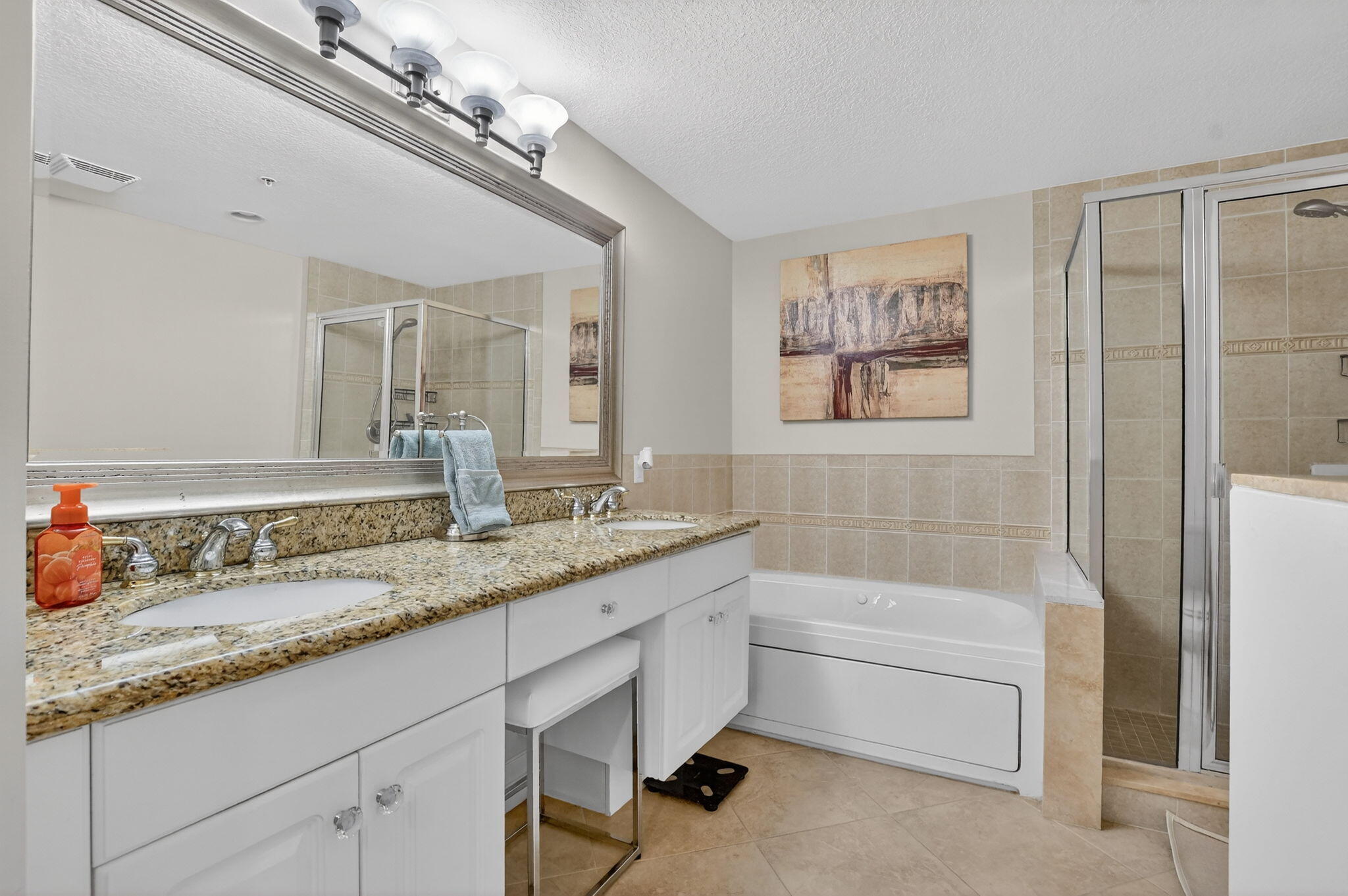 22703 Camino Del Mar, Unit 64 Boca Raton, FL 33433 - Photo 18 of 44 19-web-or-mls-DSC_0658