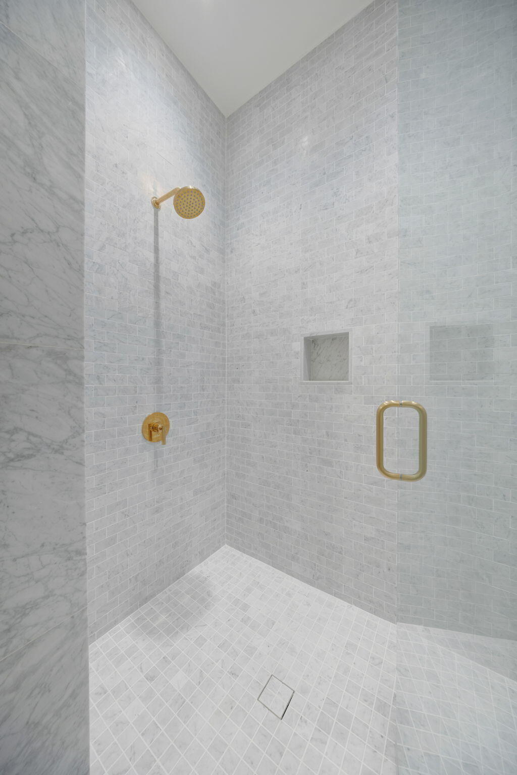 19 Astra Way Inlet Beach, Unit M12 Inlet Beach, FL 32461 - Photo 45 of 81 a bathroom with a shower