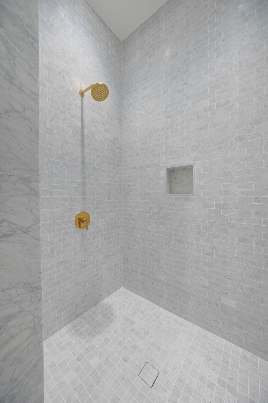 19 Astra Way Inlet Beach, Unit M12 Inlet Beach, FL 32461 - Photo 46 of 81 a bathroom with a shower