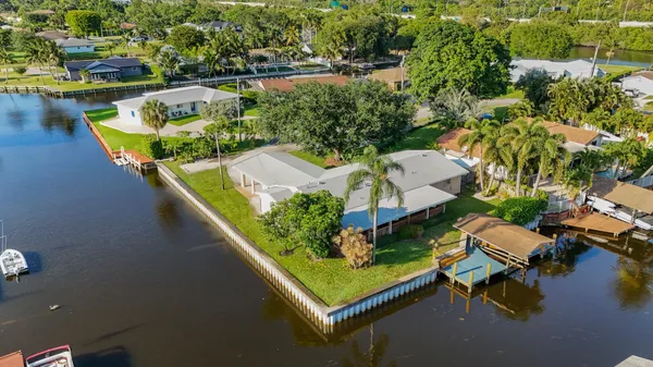 $3,800 | 1059 Carambola Circle, West Palm Beach, FL 33406