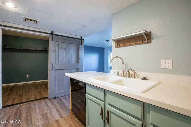 a view of a storage & utility room