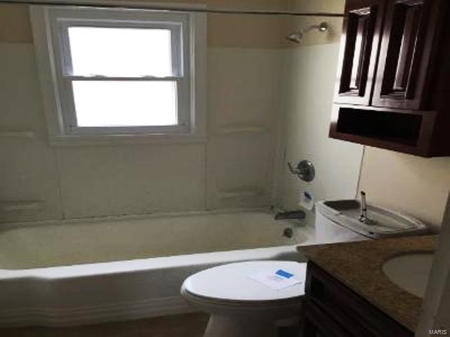 825 Carson Road St. Louis, MO 63135 - Photo 7 of 7 Gallery Image 7