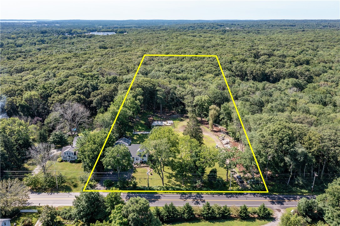 1180 Middle Road East Greenwich, RI 02818 - Photo 5 of 47 Gallery Image 5