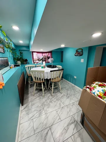 $265,000 | 10407 South Avenue O, Chicago, IL 60617