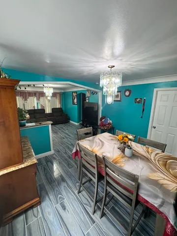 $265,000 | 10407 South Avenue O, Chicago, IL 60617