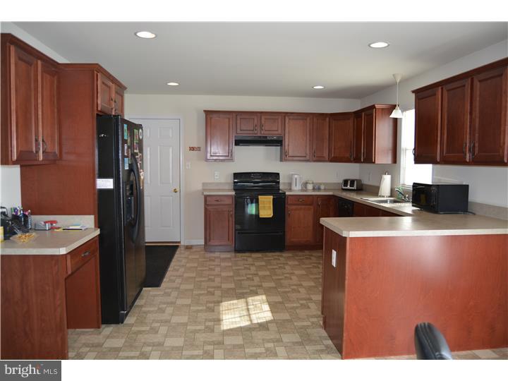 145 Watermark Road Oxford, PA 19363 - Photo 5 of 23 Gallery Image 5