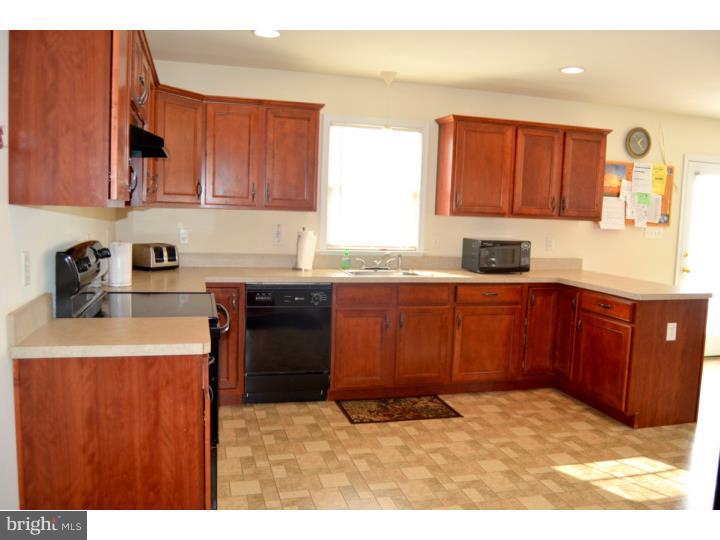 145 Watermark Road Oxford, PA 19363 - Photo 7 of 23 Gallery Image 7