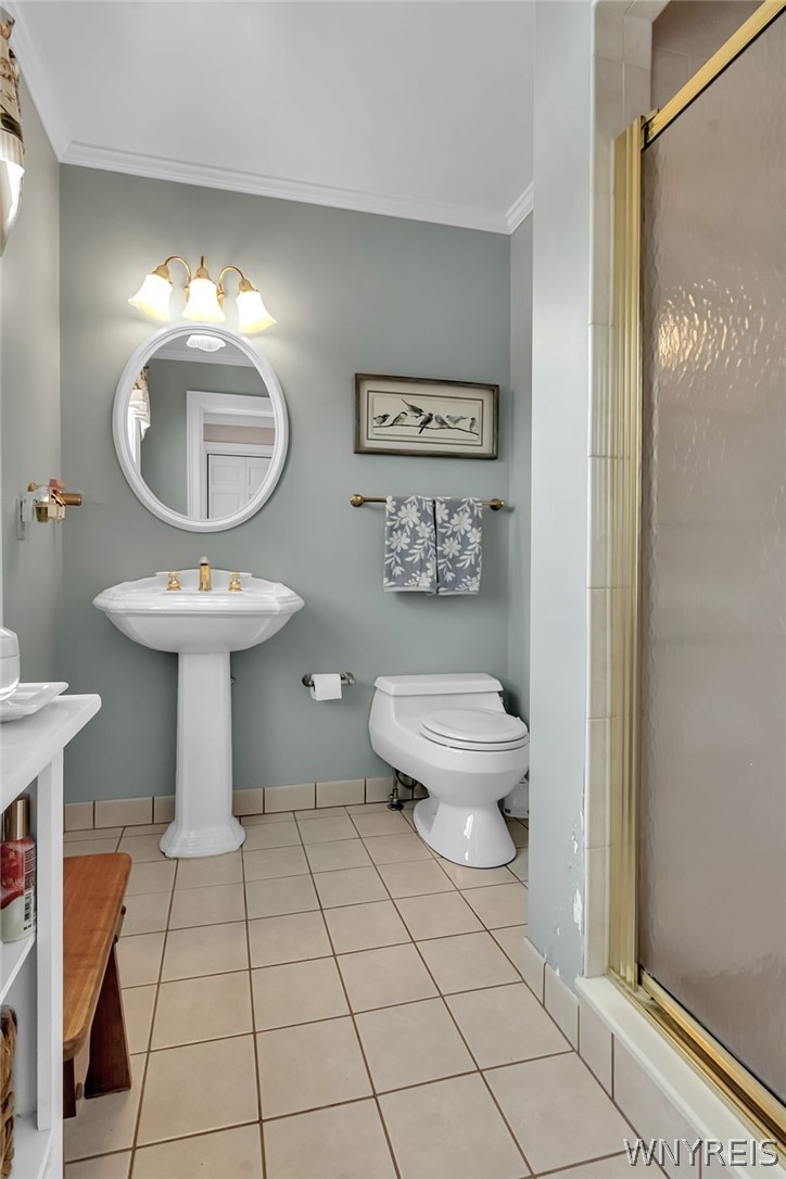 1330 Sturgeon Point Road Evans, NY 14047 - Photo 18 of 38