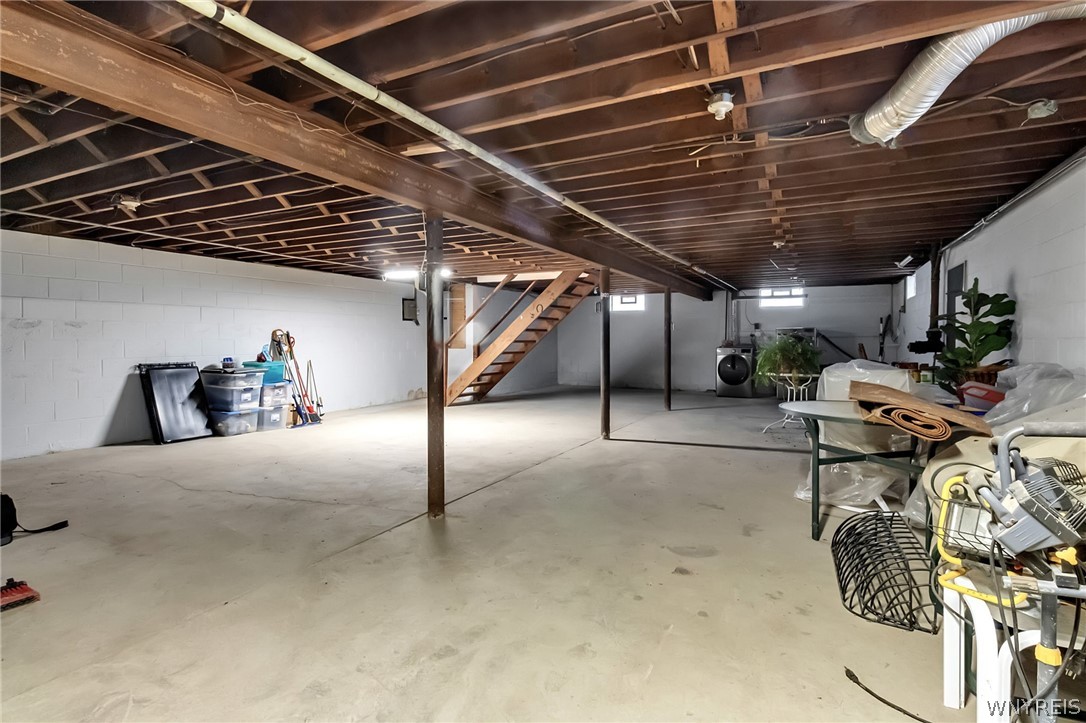 1330 Sturgeon Point Road Evans, NY 14047 - Photo 29 of 38