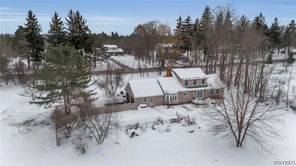 $389,500 | 1330 Sturgeon Point Road, Evans, NY 14047