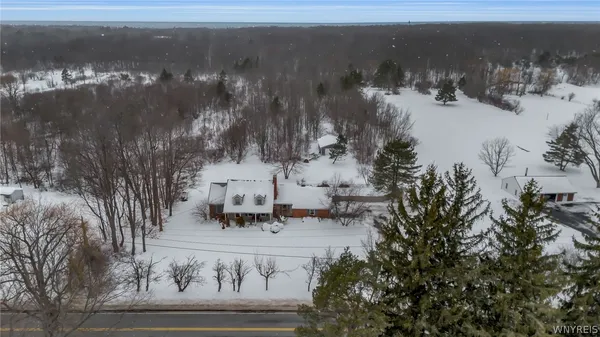 $389,500 | 1330 Sturgeon Point Road, Evans, NY 14047