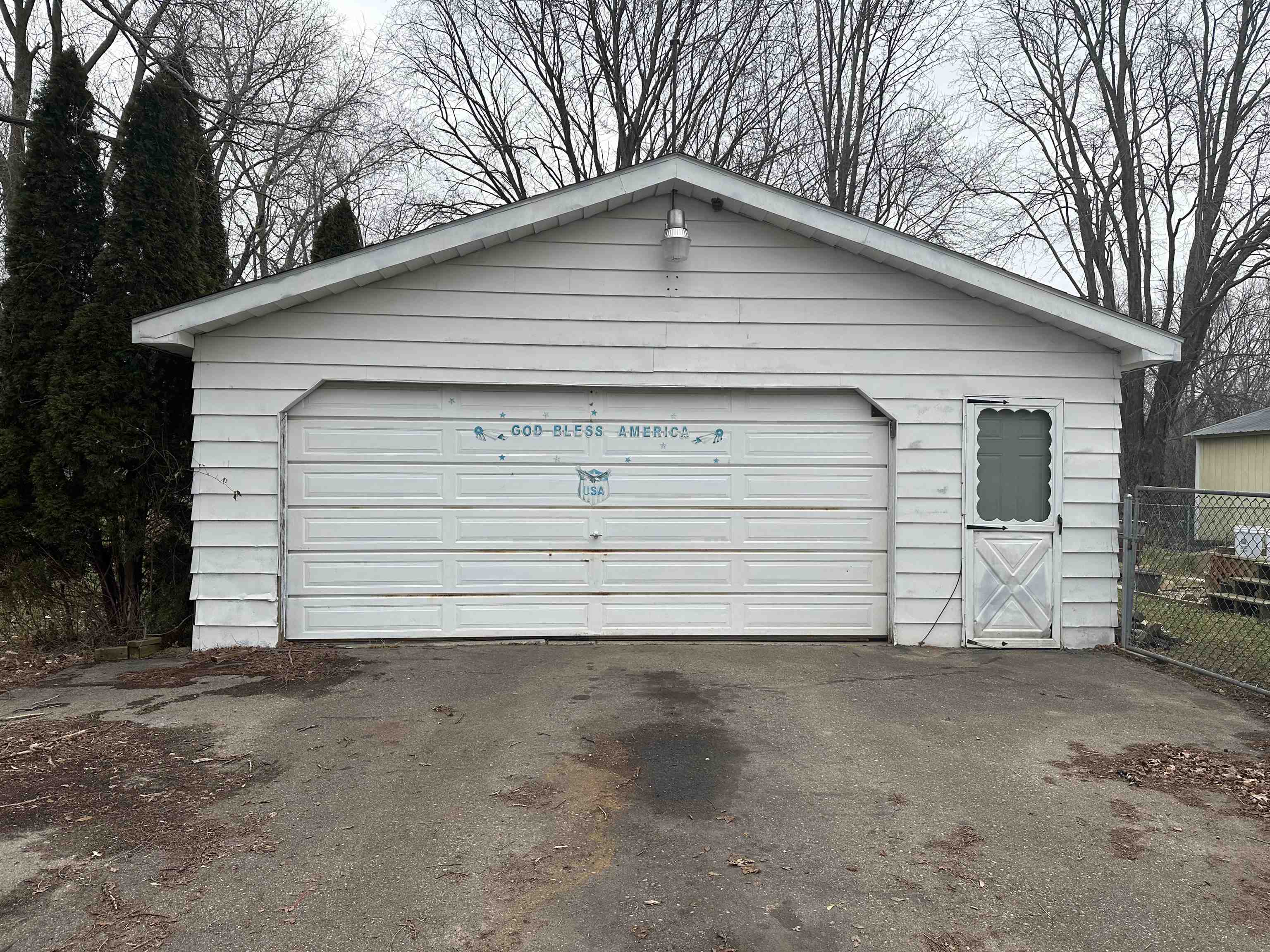 8208 Neff Road Mount Morris, MI 48458 - Photo 23 of 25 50129578-e3d64136-ad5f-4776-8a97-3ae202b564f7.JPG