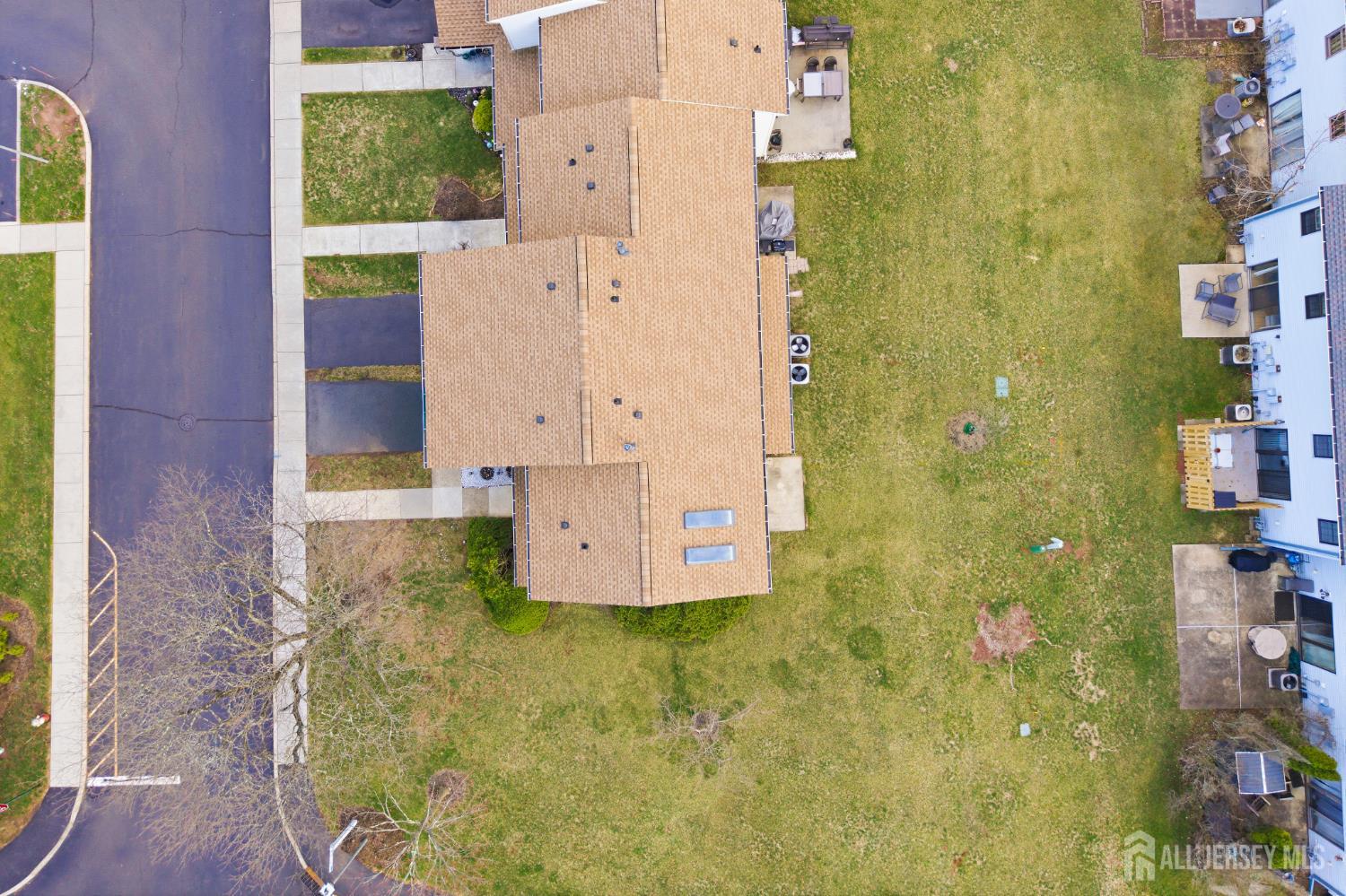 29 Exeter Court Somerset, NJ 08873 - Photo 28 of 30