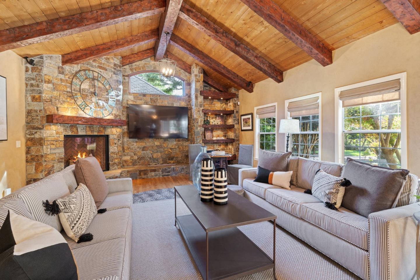 2395 Ric Drive Gilroy, CA 95020 - Photo 21 of 100 a living room with furniture and a large window