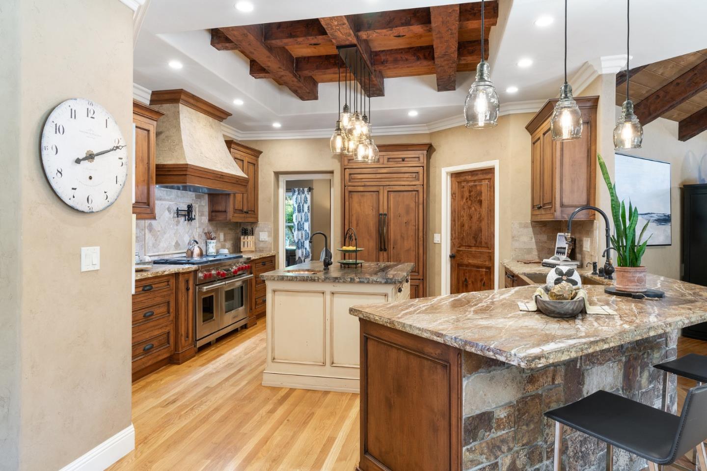 2395 Ric Drive Gilroy, CA 95020 - Photo 23 of 100