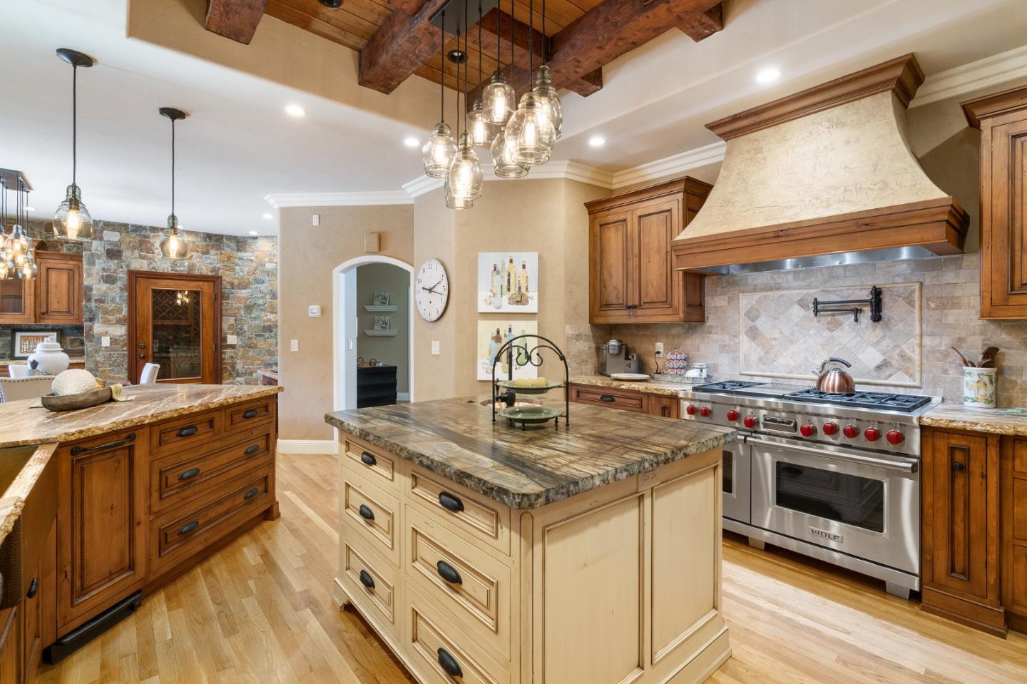 2395 Ric Drive Gilroy, CA 95020 - Photo 28 of 100