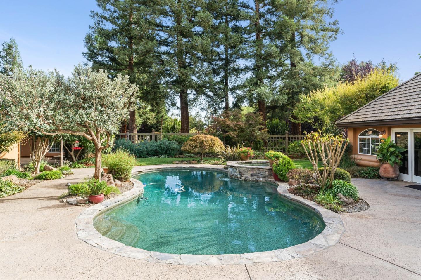 2395 Ric Drive Gilroy, CA 95020 - Photo 78 of 100