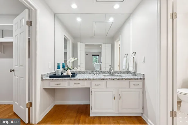 $6,500 | 13204 Lantern Hollow Drive, North Potomac, MD 20878