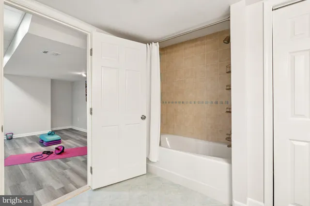 $6,500 | 13204 Lantern Hollow Drive, North Potomac, MD 20878