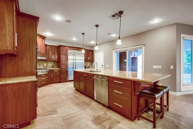 $1,688,000 | 322 East 19th Street, Upland, CA 91784