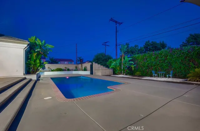 $1,688,000 | 322 East 19th Street, Upland, CA 91784