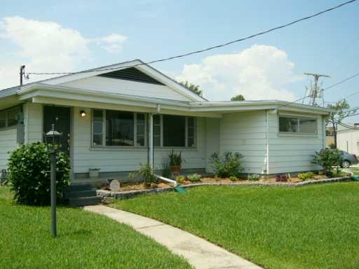 3120 Haring Road Metairie, LA 70006 - Photo 2 of 7 Gallery Image 2