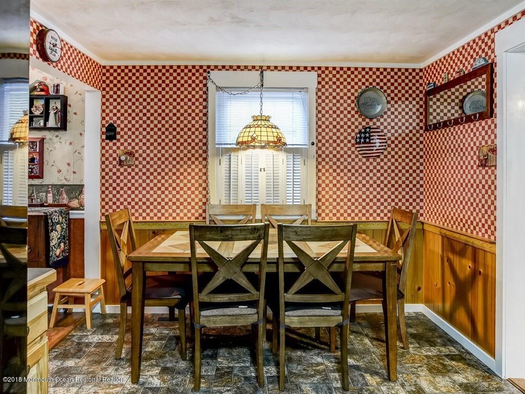182 Rutgers Avenue Manahawkin, NJ 08050 - Photo 9 of 36 009_51363834