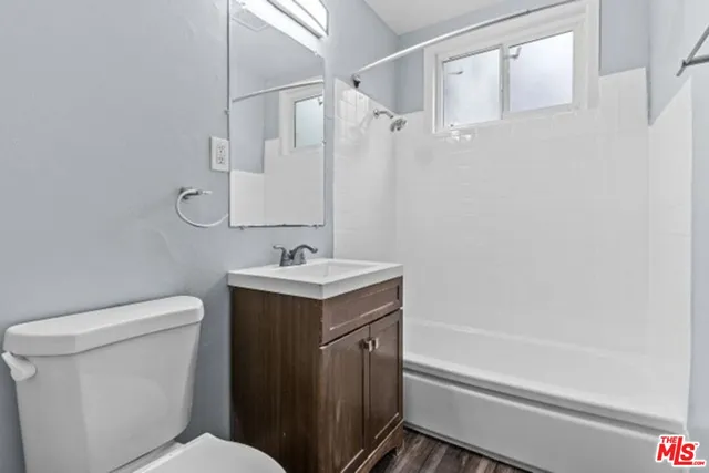 $1,349,000 | 925 East 19th Street, Long Beach, CA 90806