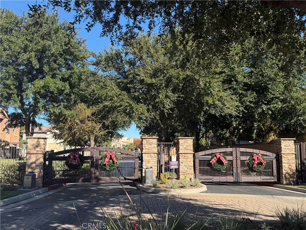 44965 Blue Rosemary Way Temecula, CA 92592 - Photo 25 of 25 a utility room with lots of trees