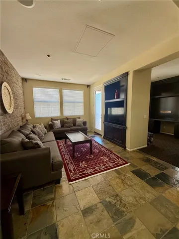 $2,800 | 44965 Blue Rosemary Way, Temecula, CA 92592