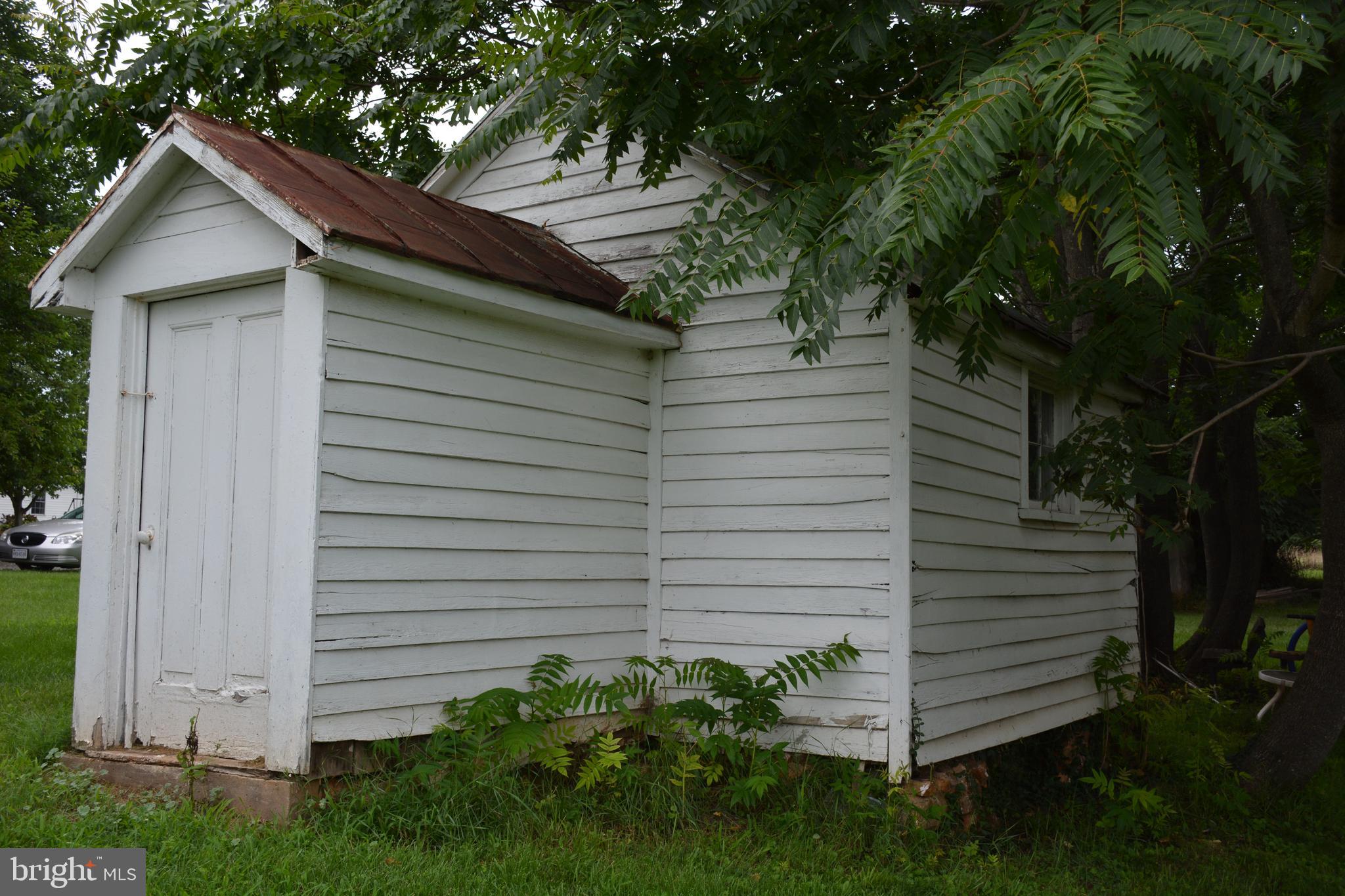 6473 Georgetown Road Broad Run, VA 20137 - Photo 12 of 15
