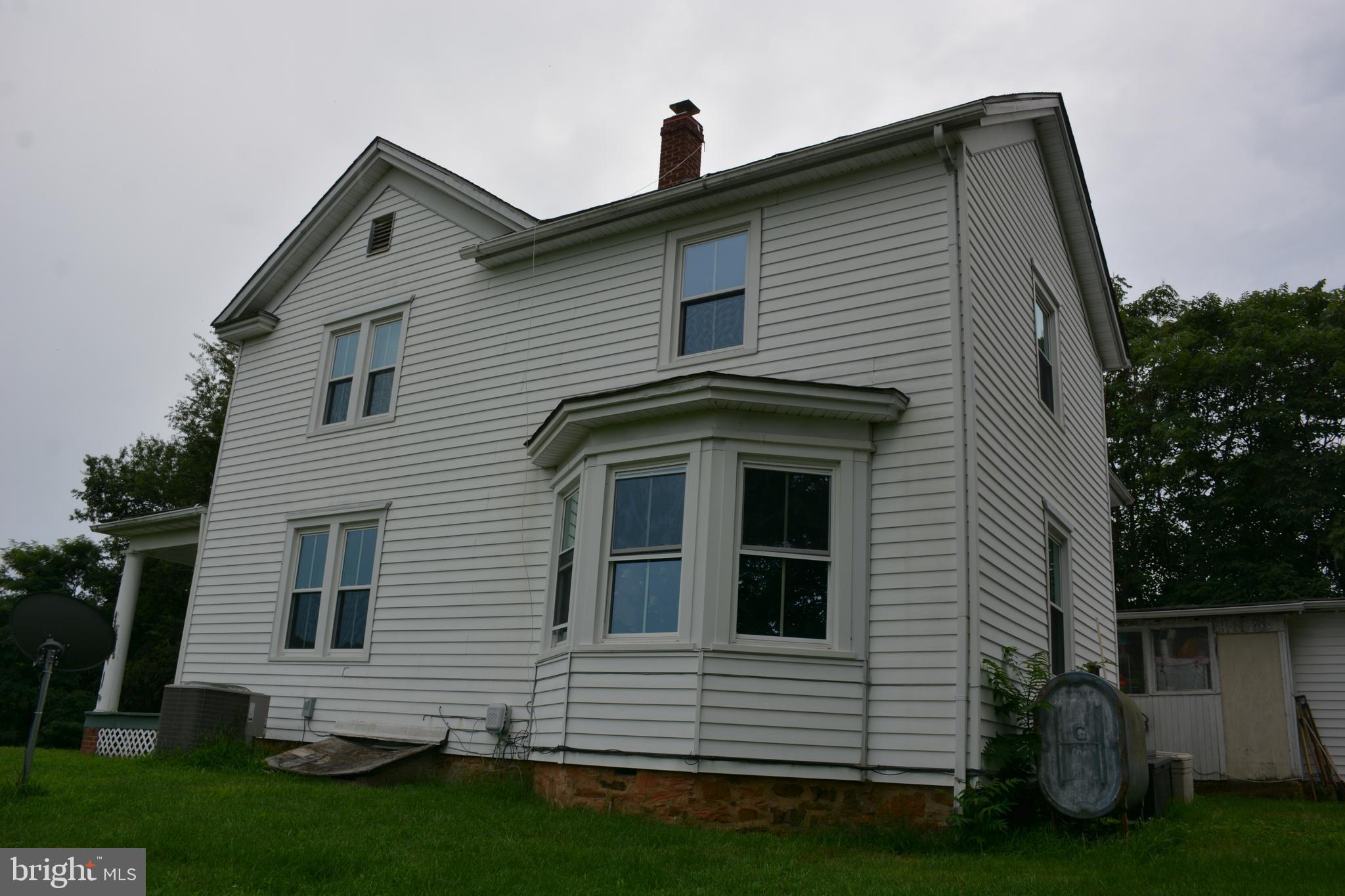 6473 Georgetown Road Broad Run, VA 20137 - Photo 4 of 15