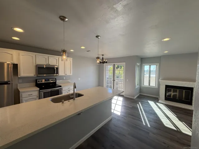 $599,000 | 4666 Mission Avenue, Unit 14, San Diego, CA 92116