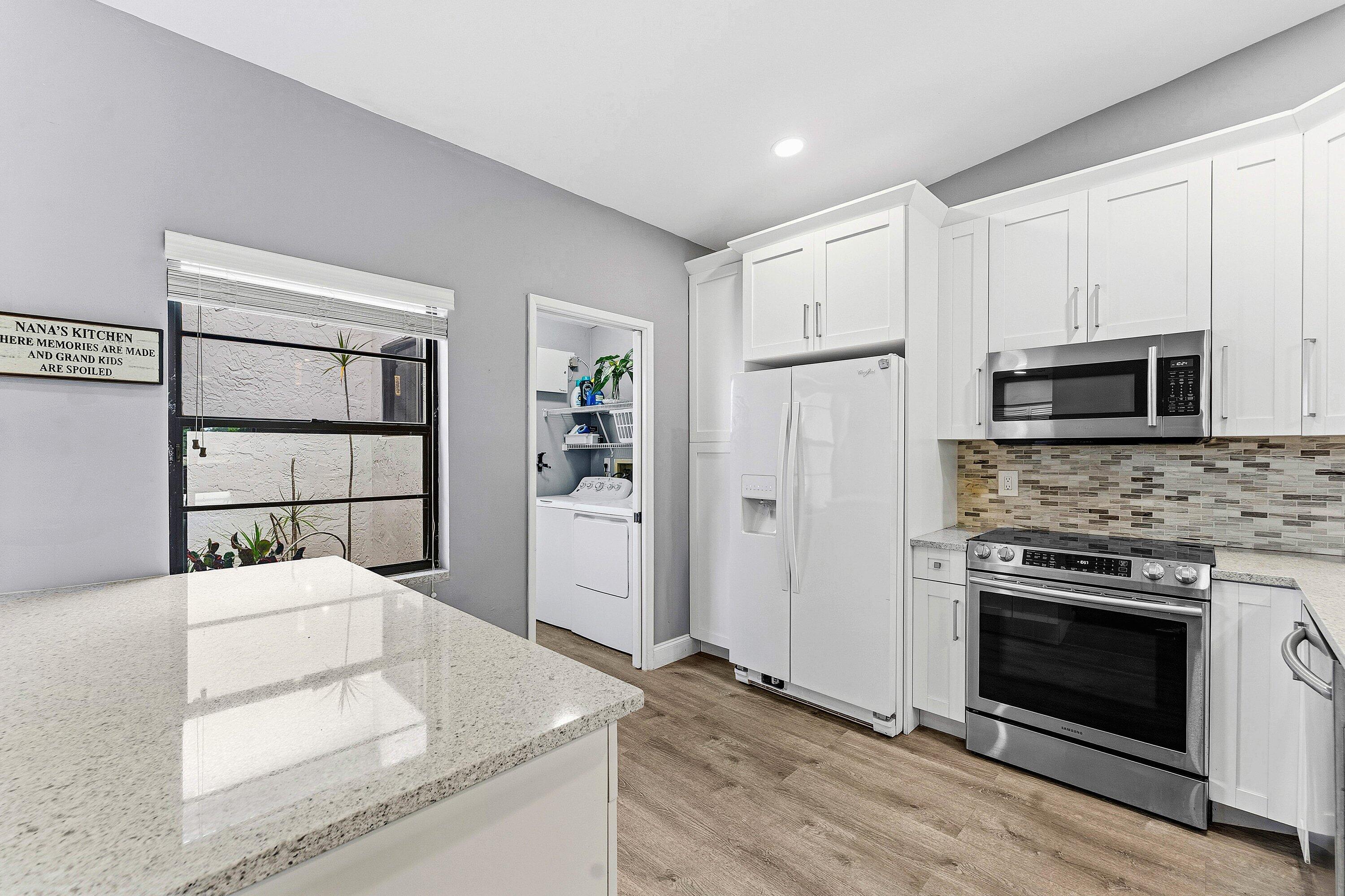 6112 Kings Gate Circle Delray Beach, FL 33484 - Photo 6 of 50 007-6112KingsGateCircle-DelrayBeach-FL-3