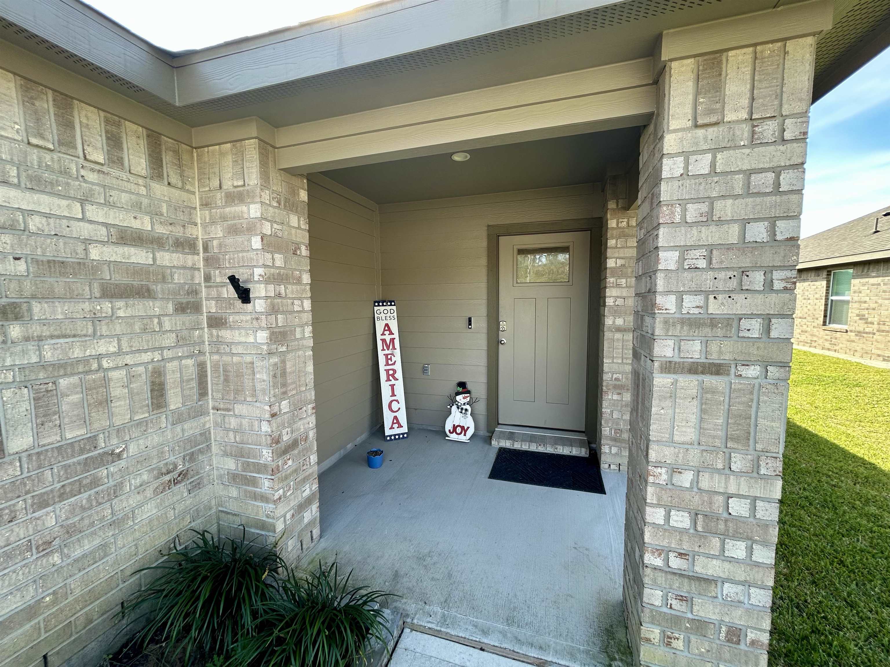 6515 Alexis Street Beaumont, TX 77713 - Photo 3 of 36