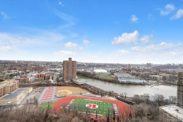 $499,999 | 555 Kappock Street, Unit 22C | Spuyten Duyvil