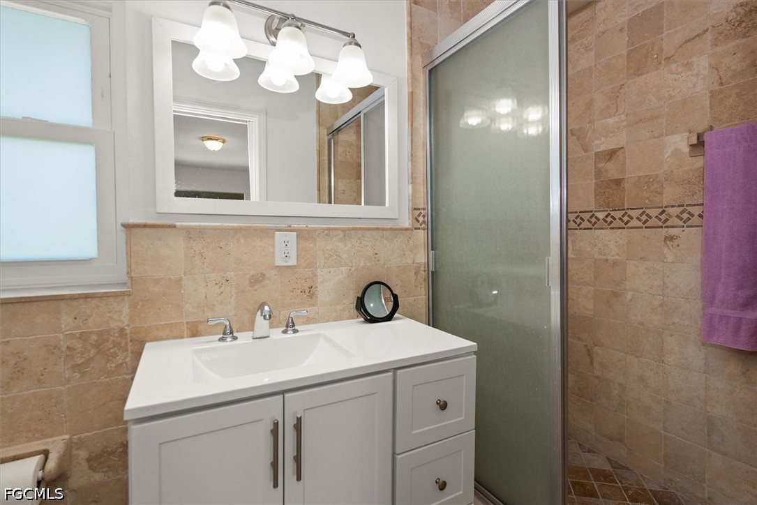 190 Brooks Road North Fort Myers, FL 33917 - Photo 16 of 30