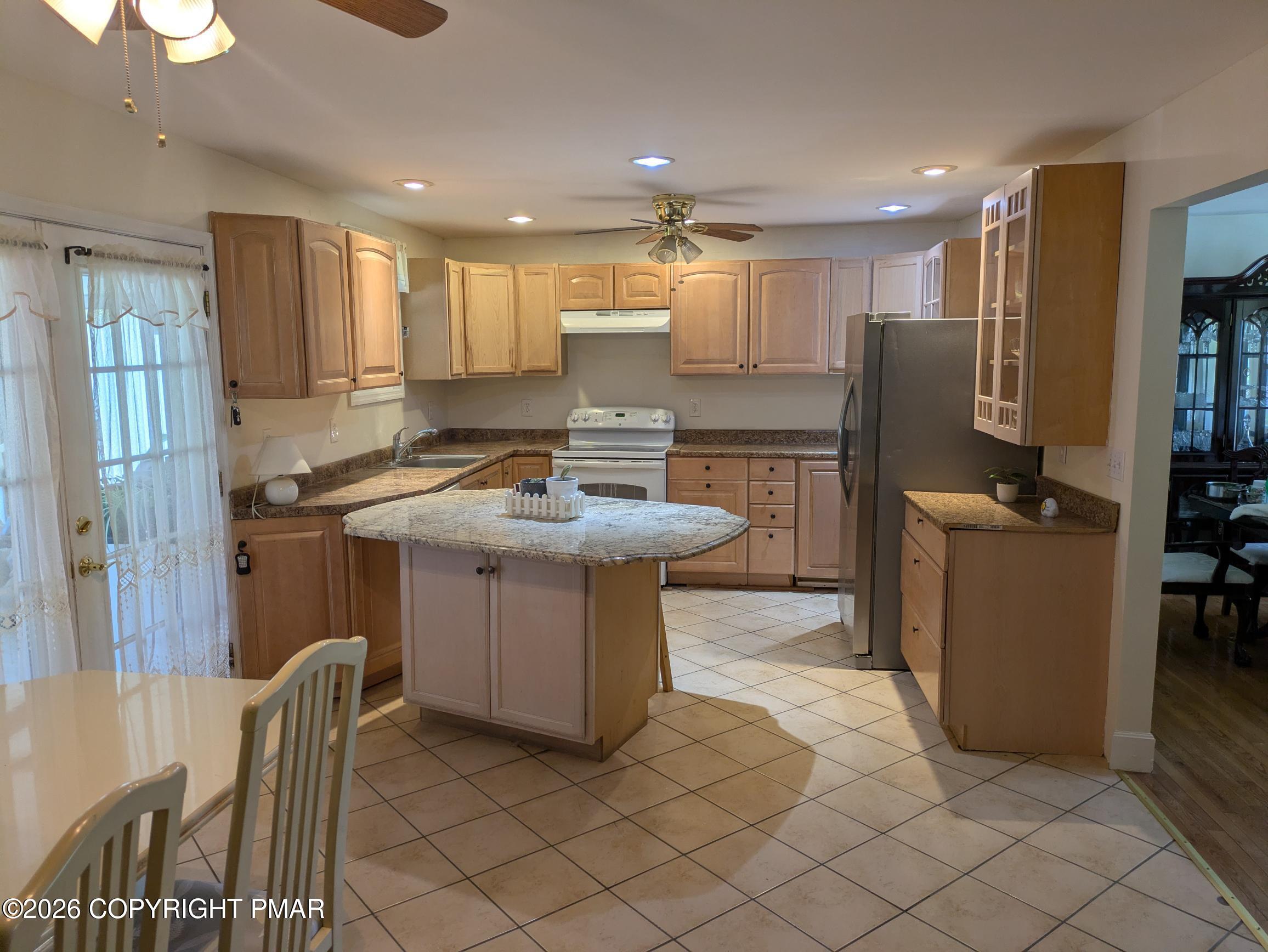 1085 Interchange Road Gilbert, PA 18331 - Photo 12 of 28 PXL_20260529_154912273