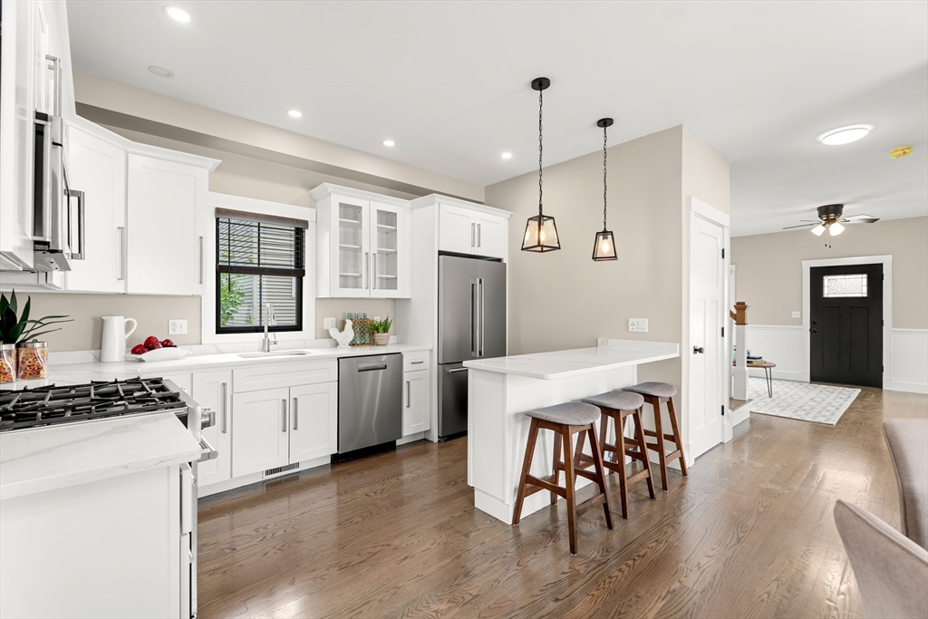 20 Plain Street Boston, MA 02122 - Photo 9 of 31