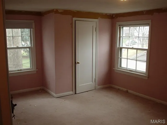 $259,900 | 1116 South Elm Avenue, Webster Groves, MO 63119