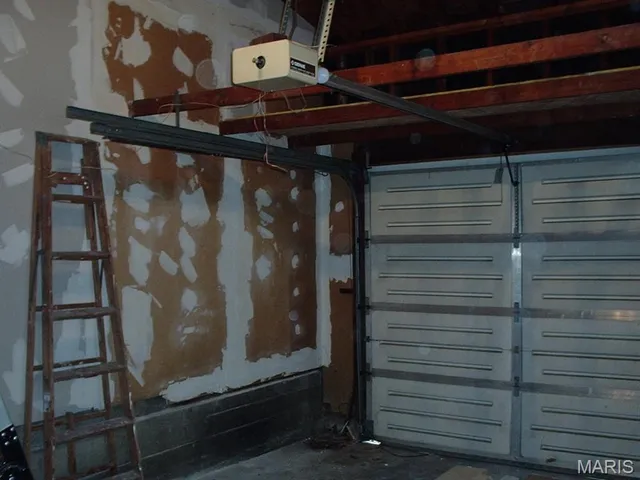 $259,900 | 1116 South Elm Avenue, Webster Groves, MO 63119