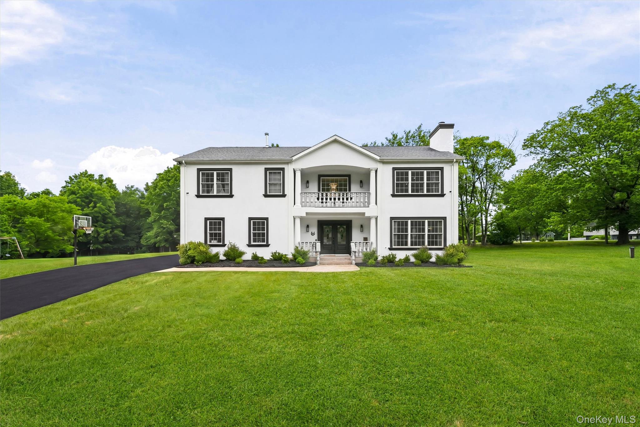 8 Darmstadter Road Bloomingburg, NY 12721 - Photo 4 of 47 Exterior front