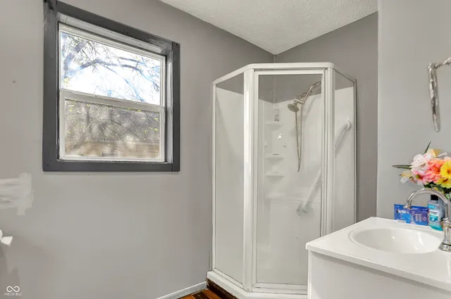 $130,000 | 215 South Warman Avenue, Indianapolis, IN 46222